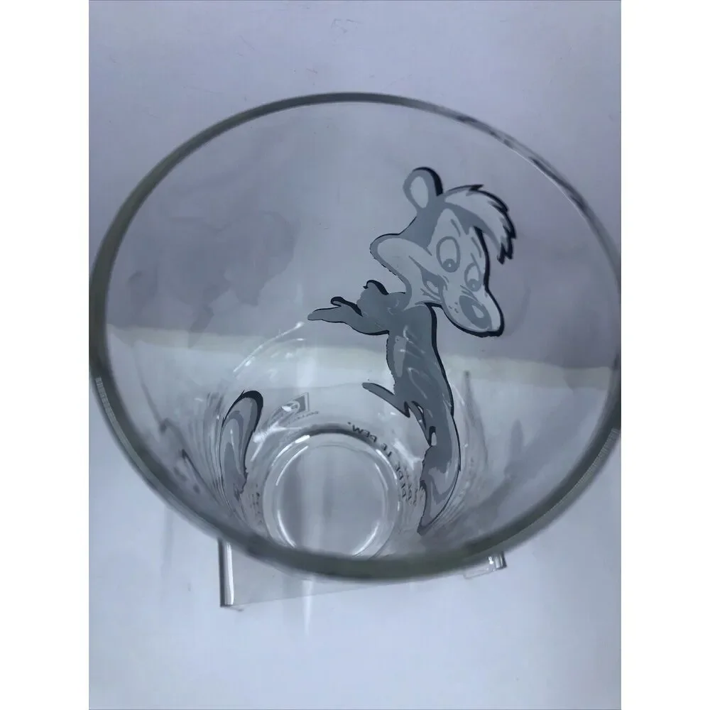 Vintage  PEPE LE PEW Pepsi Glass Collector Series Warner Bros Looney Tunes. Read